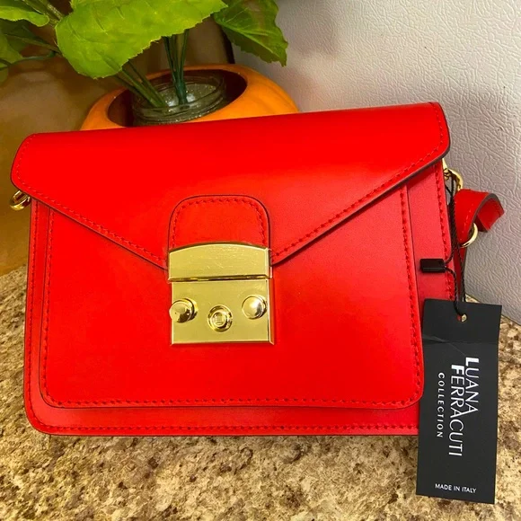 Luana Ferracuti Red Crossbody